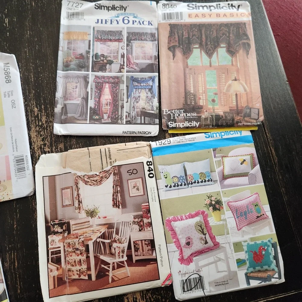 Lot of 10 Sewing Patterns McCalls Simplicity Home Decor Crafts Pillows Curtains